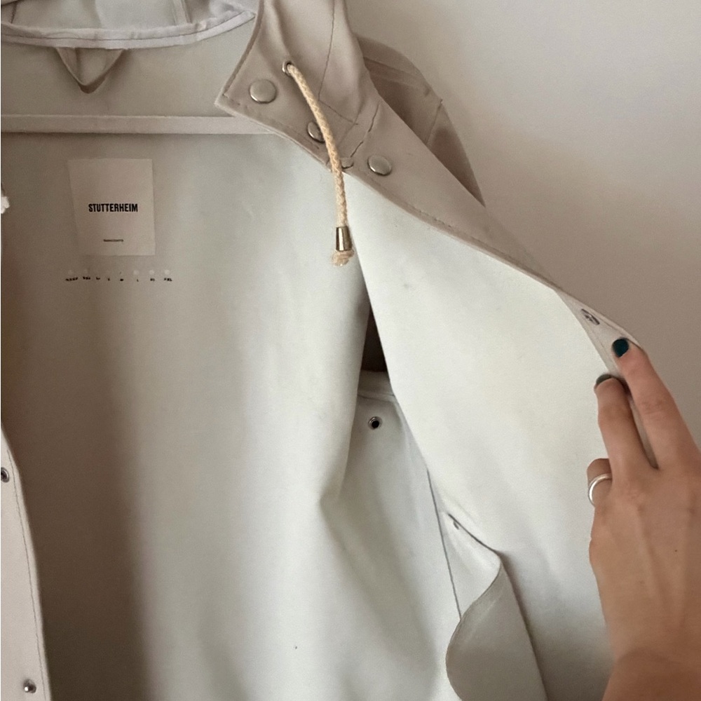 Stutterheim Raincoat Medium - image 5